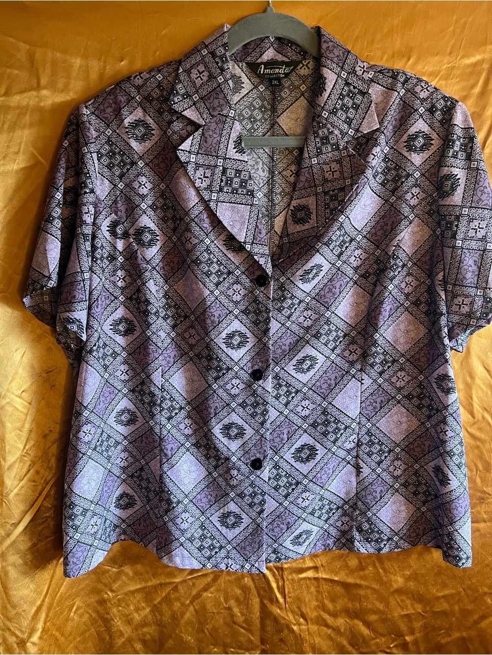 Vintage Tailored 90s Printed Short-Sleeve plus size Shirt - Lavender/Black